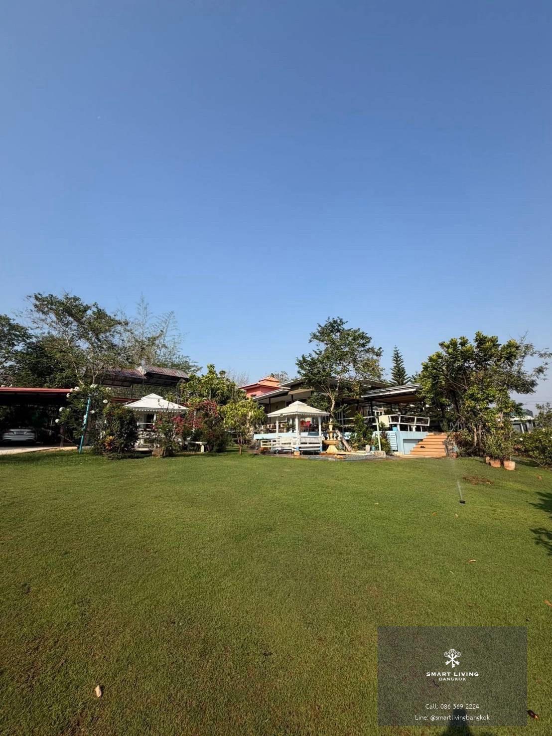 บ้านพักตากอากาศวิวภูเขาโซนหมูสี 2 หลัง บรรยากาศธรรมชาติส่วนตัว ใกล้แหล่งท่องเที่ยวเขาใหญ่ เดินทางจากกรุงเทพฯสะดวก