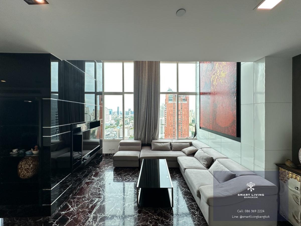 Penthouse Triplex หรู ; WIND SUKHUMVIT 23, 3 ห้องนอน ราคา 250k