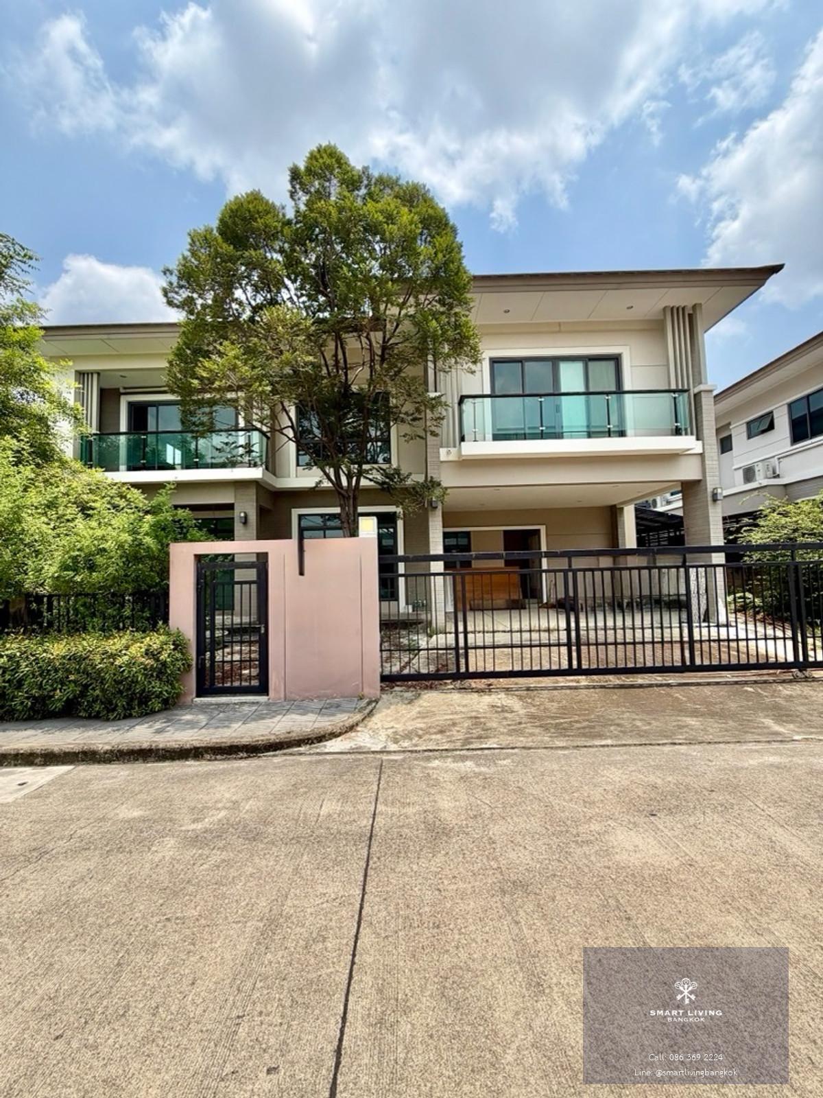 ขายบ้านเดี่ยว เดอะ ปาล์ม พัฒนาการ 4 ห้องนอน 288 ตร.ม ที่ดิน 76.8 ตร.ว ใกล้โรงเรียนนานาชาติและทางด่วน