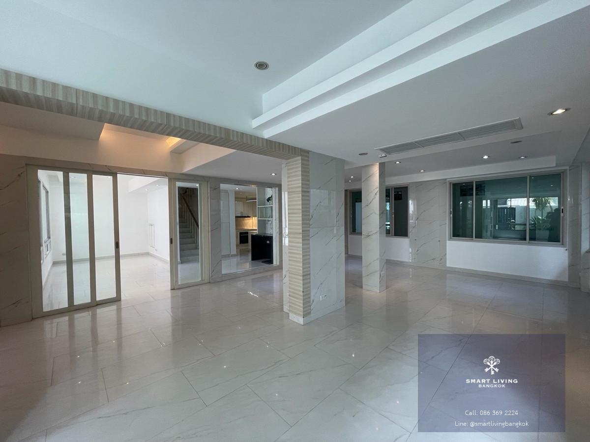 ขายทาวน์โฮม สุขุมวิท ใกล้ NIST ระยะเดินถึง 4 ห้องนอน 440 ตร.ม ใกล้ BTS อโศก ทำเล CBD