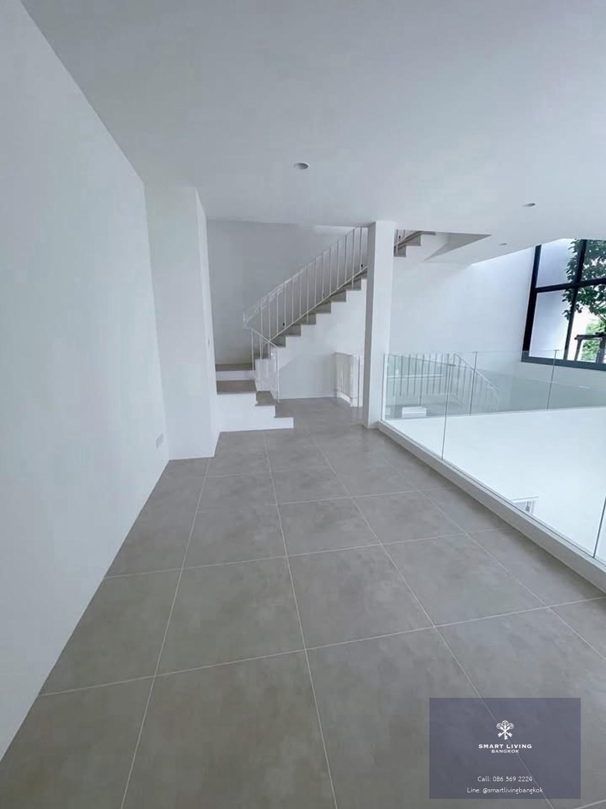 ขายบ้าน 3.5 ชั้น รีโนเวทใหม่ วิภาวดี 84 พื้นที่ 46 ตร.ว ใกล้โทลเวย์ 300 ม เดินทางสะดวก