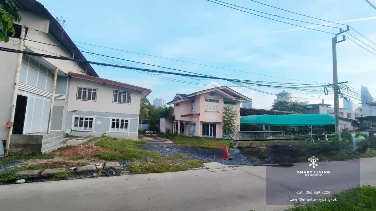 ขายที่ดินขนาดใหญ่เจริญกรุง 370.3 ตร.ว. บนทำเลทองริมแม่น้ำกรุงเทพ