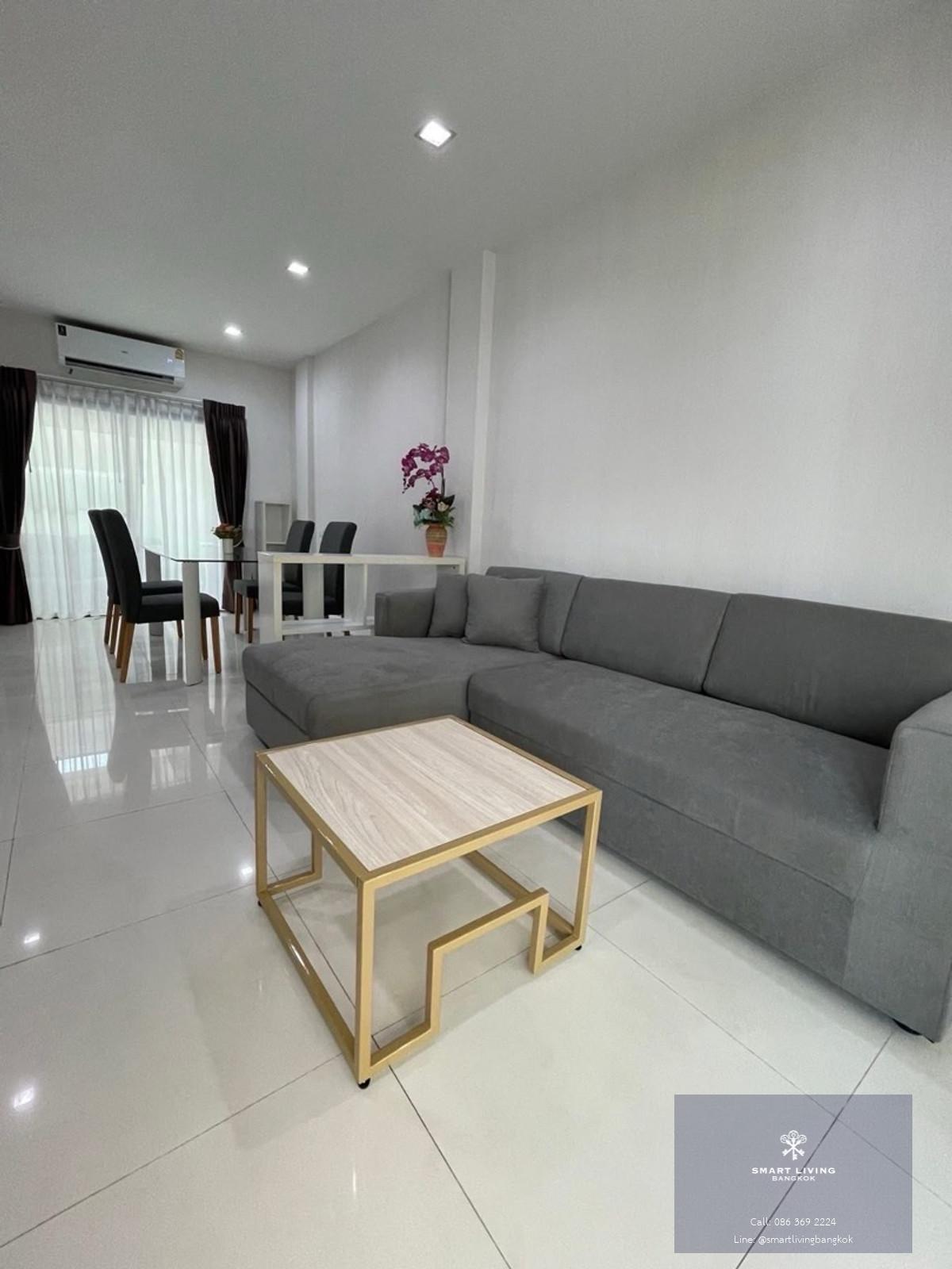 ทาวน์โฮม 3 ชั้น หลังหัวมุม โครงการ Cozy โชคชัย 4 ขนาด 29 ตร.วา