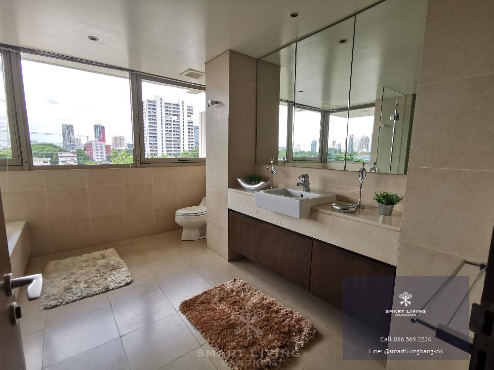Huge space 3 bed, close to Lumphini park, only @80K!