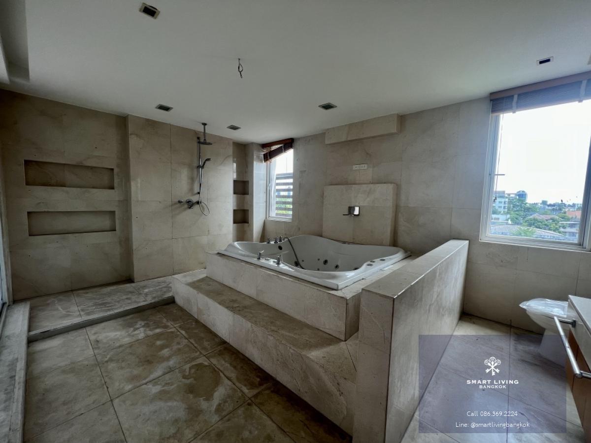 📢👇 Luxury 5-storeys , 2 combine house  for sale , with in-house lift, layout functional , 2 double volume living room1 hometheatre, 1 work-out room with jacuzzi