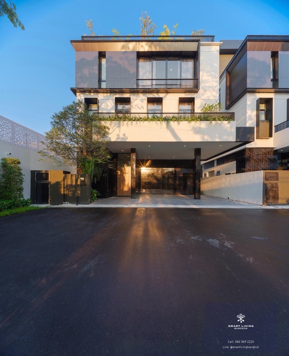 ขายบ้านใหม่ Arna Rama 9 พระราม 9 พื้นที่ใช้สอย 515 ตร.ม บ้าน 4 ห้องนอน ใกล้ MRT Ramkhamhaeng 12 สายสีส้มในอนาคต ทำเลศักยภาพเหมาะอยู่อาศัยและลงทุน