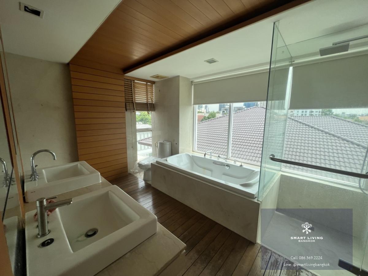 📢👇 Luxury 5-storeys , 2 combine house  for sale , with in-house lift, layout functional , 2 double volume living room1 hometheatre, 1 work-out room with jacuzzi