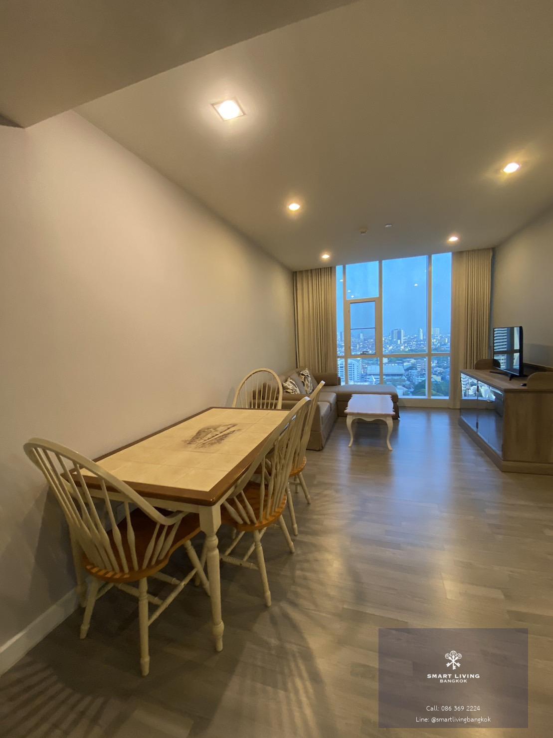 Luxury Condo for Sale Sathorn Near BTS Surasak Spacious 2 Bedroom Corner Unit รายล้อมด้วยออฟฟิศ โรงเรียนนานาชาติ โรงแรม และร้านอาหารระดับพรีเมียม เหมาะทั้งสำหรับอยู่อาศัยและลงทุนระยะยาว