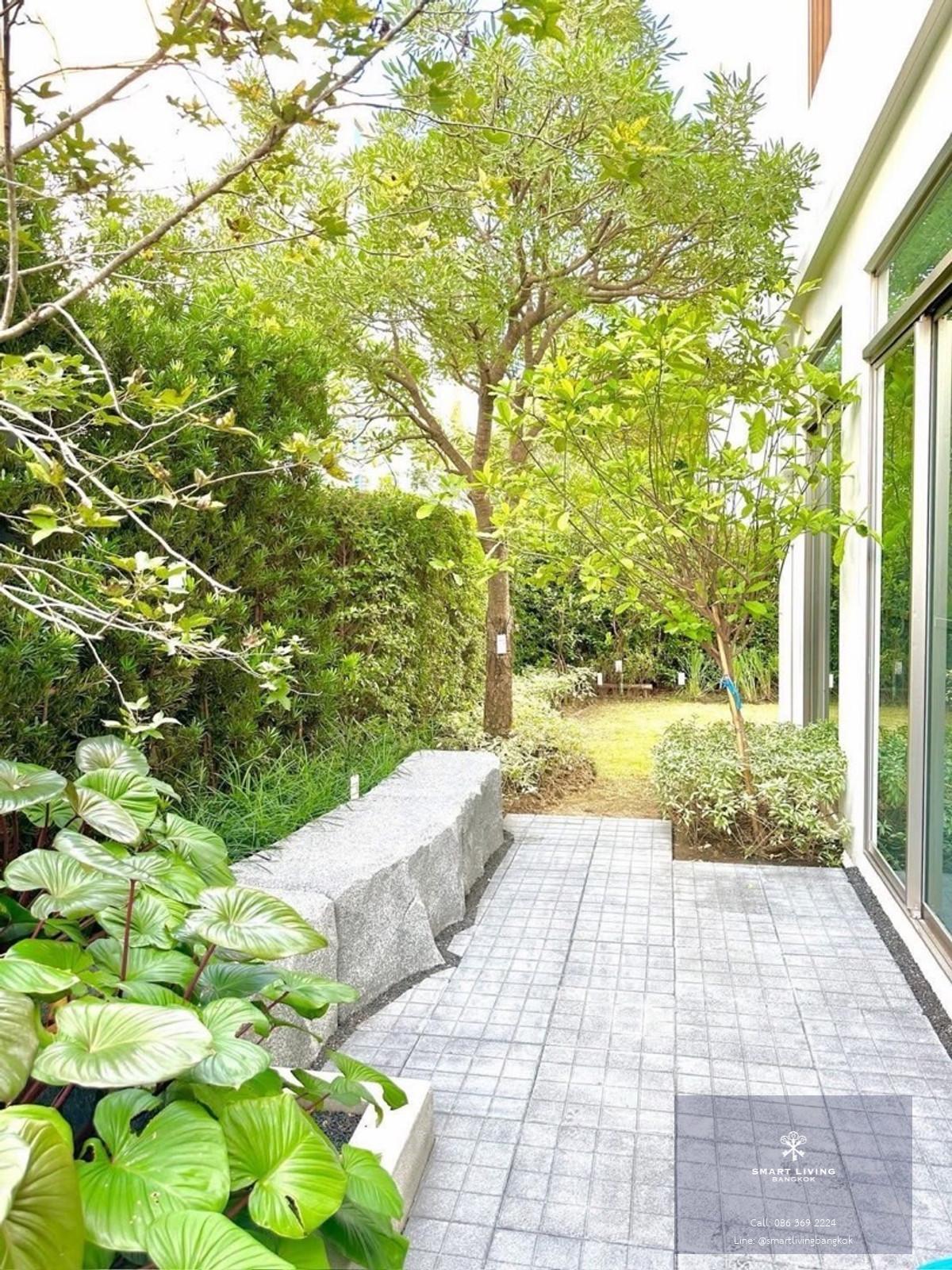 📢👇ให้เช่าบ้านหรูสไตล์โมเดิร์น ทำเล Prime Krungthepkreetha! 
 การใช้ชีวิตสุดพิเศษในชุมชนส่วนตัวด้วยพื้นที่ภายในกว้างขวาง เพดานสูง และสิ่งอำนวยความสะดวกระดับพรีเมี่ยม เหมาะสำหรับครอบครัวที่ต้องการความสะดวกสบาย ความเป็นส่วนตัว และการเข้าถึงตัวเมืองที่สะดวกสบ