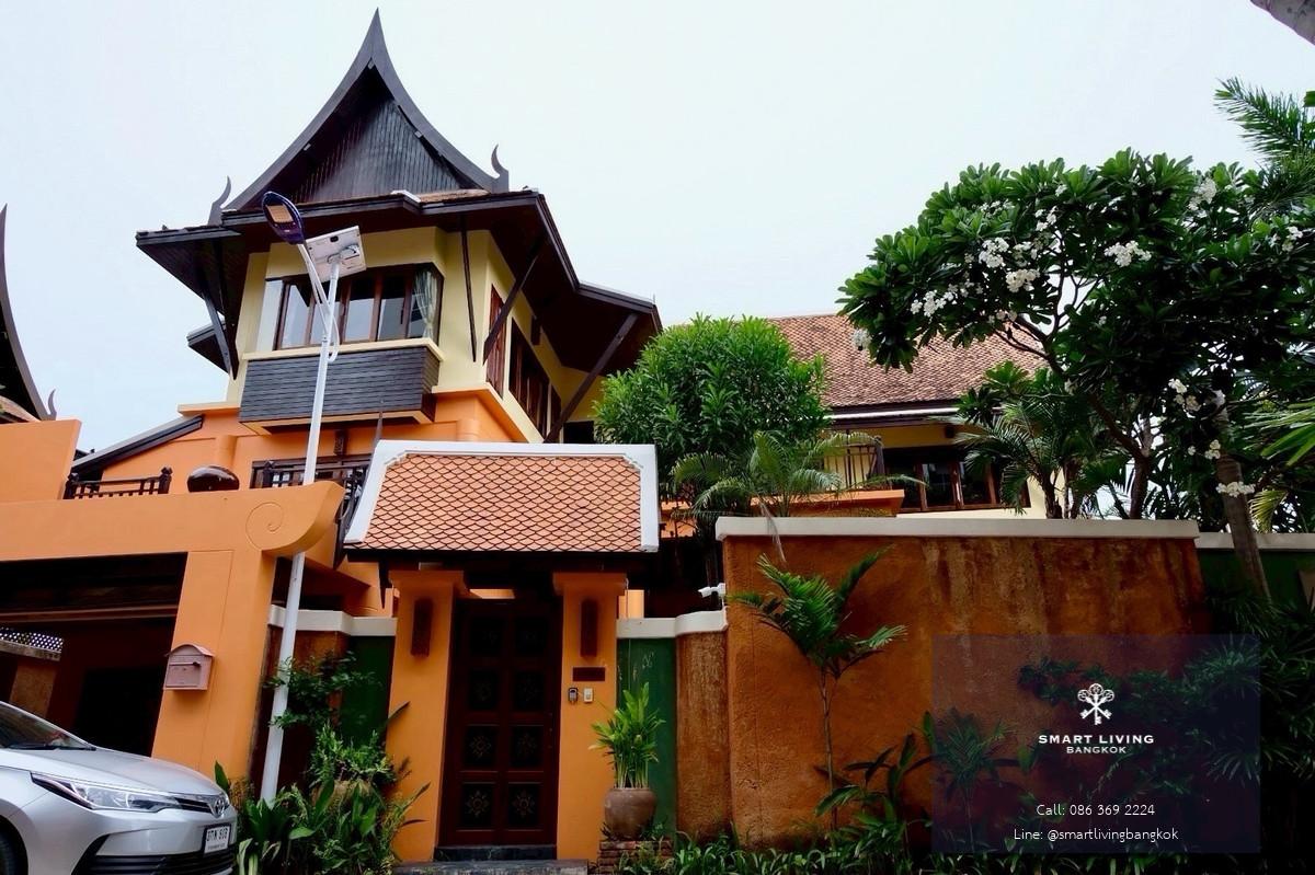 พูลวิลล่าสไตล์ไทย-บาหลี 3.5 ชั้น ห่างจากหาดจอมเทียนเพียง 350 เมตร มีสระว่ายน้ำส่วนตัว