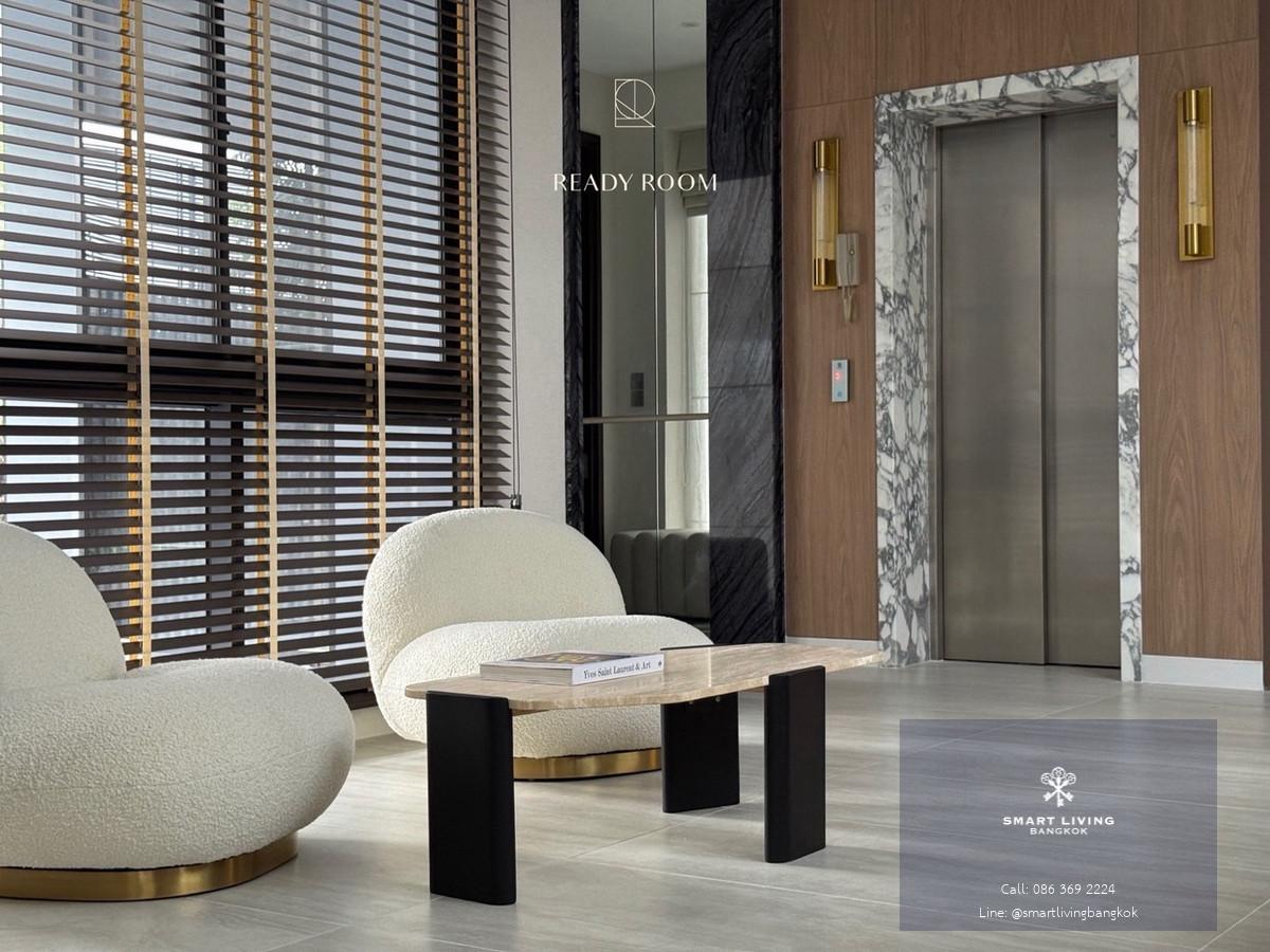 ให้เช่าบ้าน Bugaan กรุงเทพกรีฑา บ้านหรูมีลิฟต์ส่วนตัว ใกล้ Brighton College และ Wellington College
รองรับสัตว์เลี้ยง