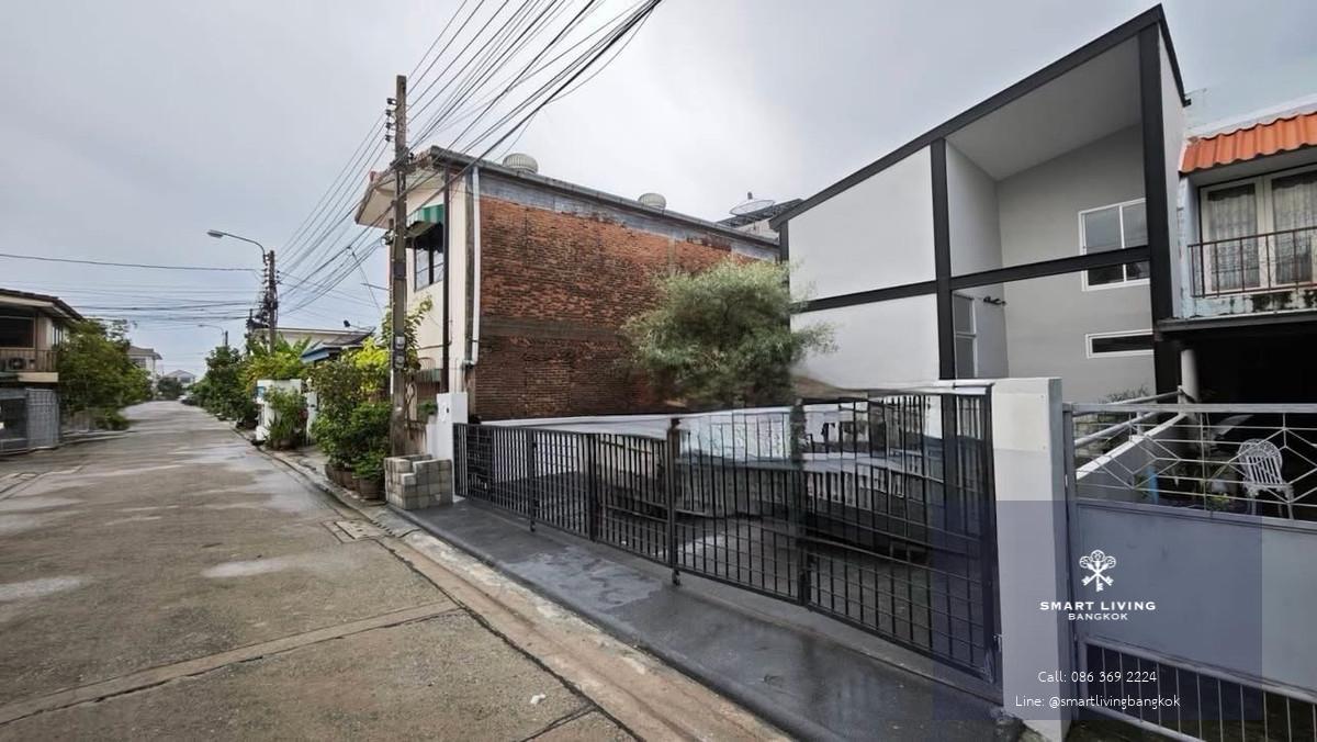 ขายบ้านแฝด ลาดพร้าว โชคชัย 4 ใกล้ Central EastVille และ CDC เข้าออกได้หลายทาง พื้นที่ 52 ตร.ว