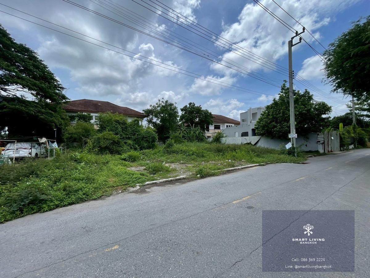 📢🔥 ขายที่ดิน ทำเลศักยภาพ ศรีนครินทร์ – ใกล้ BTS สวนหลวง ร.9 ใกล้ห้างใหญ่ / สวนสาธารณะ / สนามบินสุวรรณภูมิ | เหมาะสร้างบ้าน–อาคาร–ลงทุน