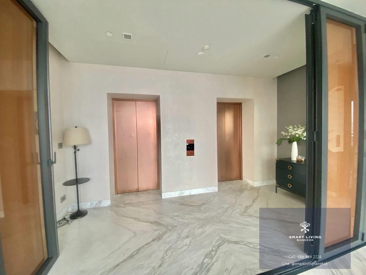 คอนโดหรูทองหล่อ ใกล้ BTS มีลิฟต์ส่วนตัว เลี้ยงสัตว์ได้ วิวโล่ง เหมาะลงทุน ผลตอบแทนดี