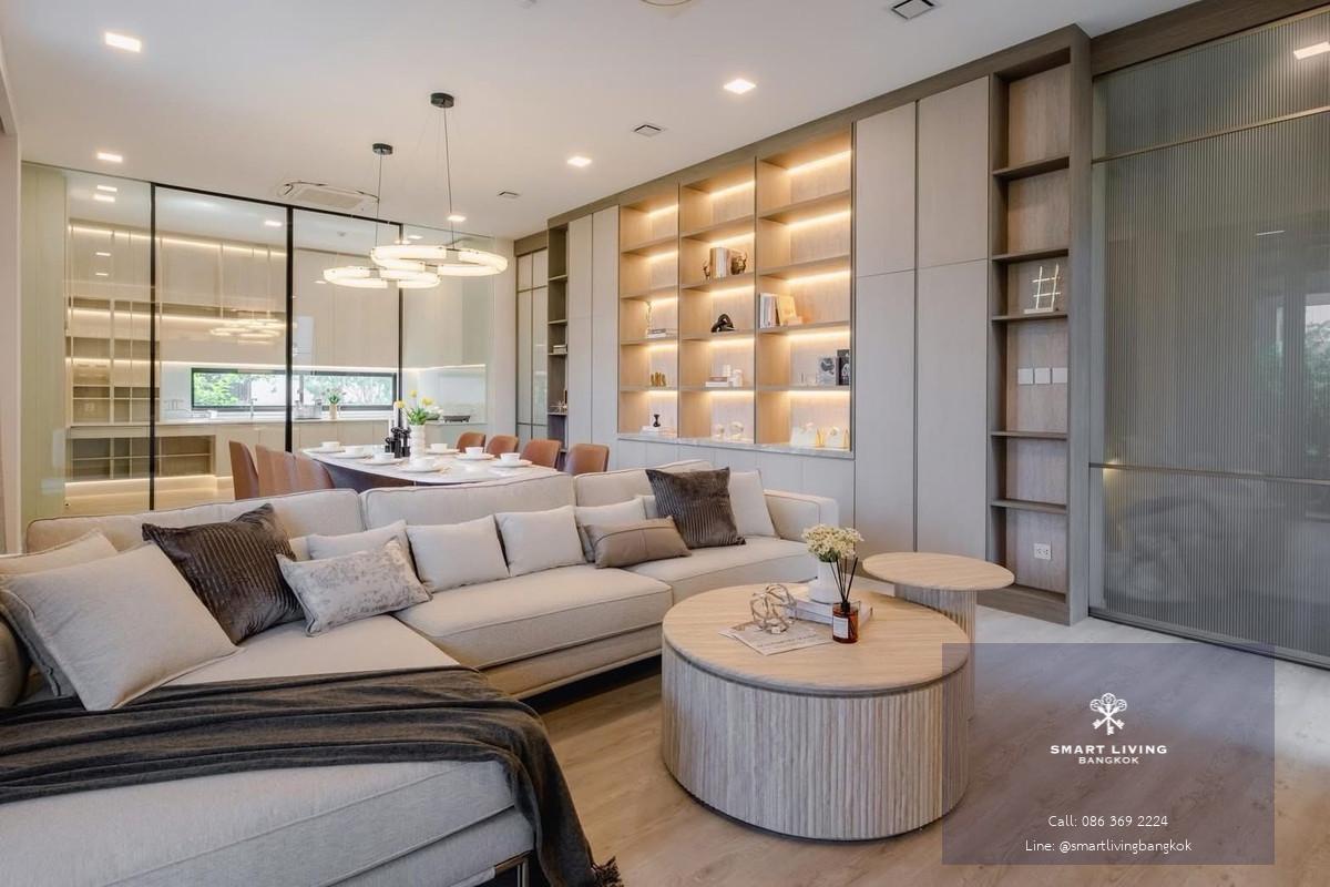 ขายหรือให้เช่า บ้านเดี่ยวหรู 3 ชั้น แปลงมุม Vive กรุงเทพกรีฑา ใกล้ Wellington College