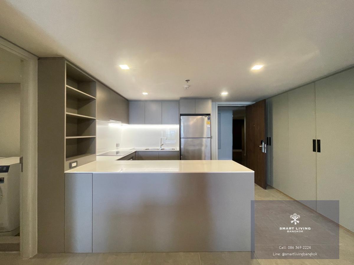 ให้เช่าอพาร์ตเมนต์หรู Piya Apartment (ปิยะ อพาร์ตเมนต์) ไซส์ครอบครัว 143 ตร.ม. 3 ห้องนอน ทำเล Interchange ใกล้ BTS อโศก และ MRT สุขุมวิท