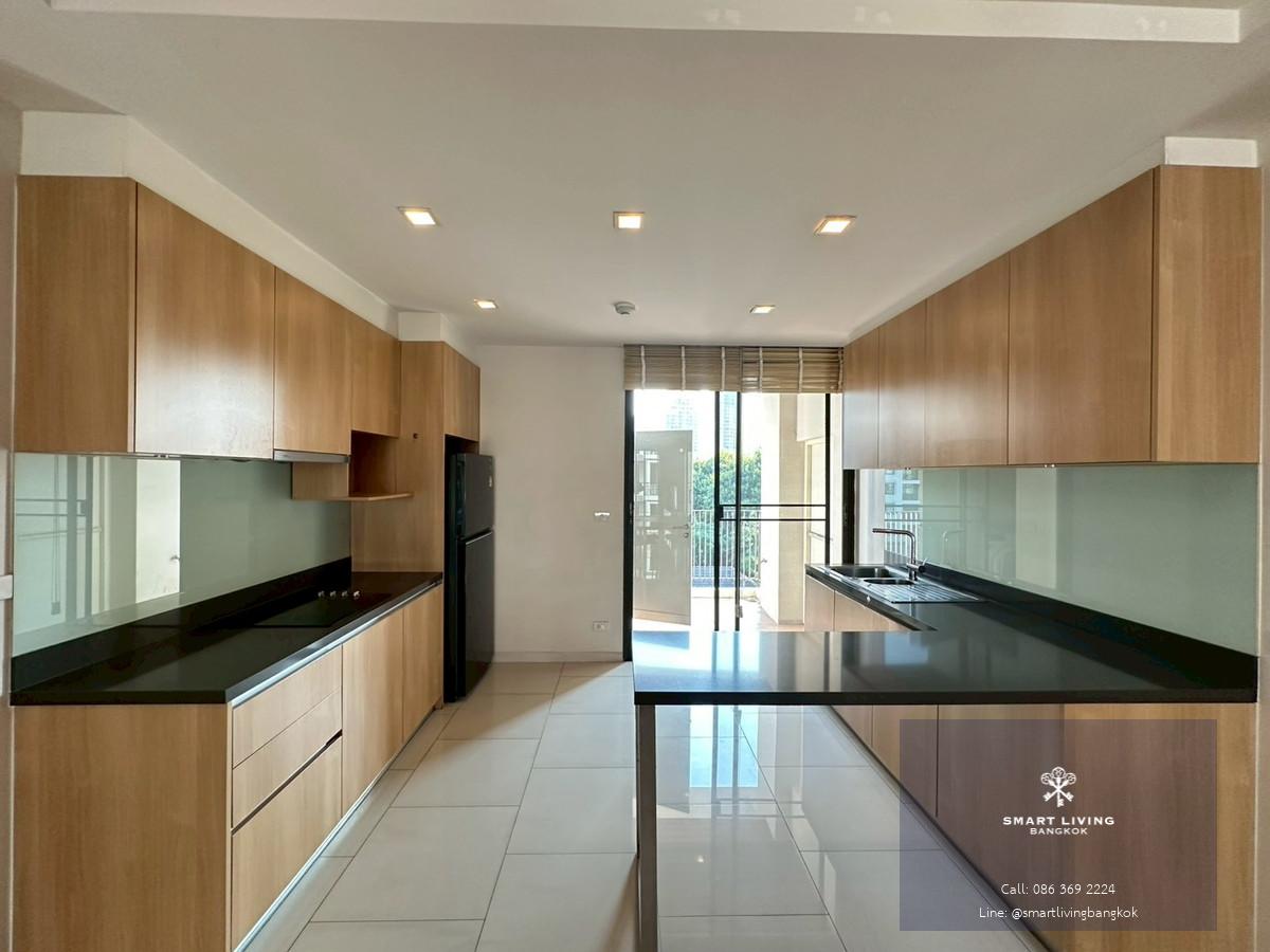 ✨ Rare Unit | คอนโดห้องใหญ่ 140 ตร.ม. ใจกลางพร้อมพงษ์ เหมาะสำหรับอยู่อาศัยระยะยาว