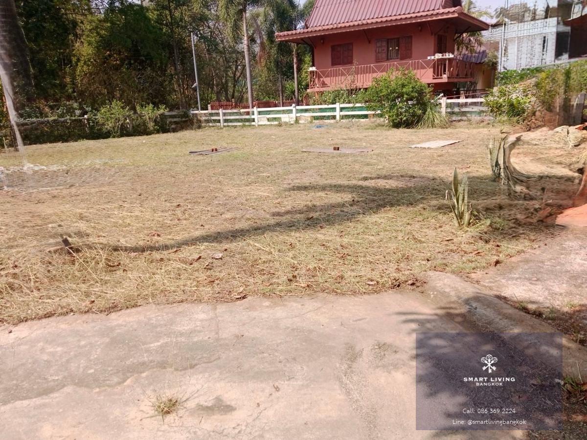 ขายที่ดินพร้อมสิ่งปลูกสร้าง 300 ตารางวา ทำเลหมูสี เขาใหญ่ ใกล้ Chateau de Khaoyai และคาเฟ่ชื่อดังในโซนเขาใหญ่ เหมาะทำบ้านพักต่างอากาศ