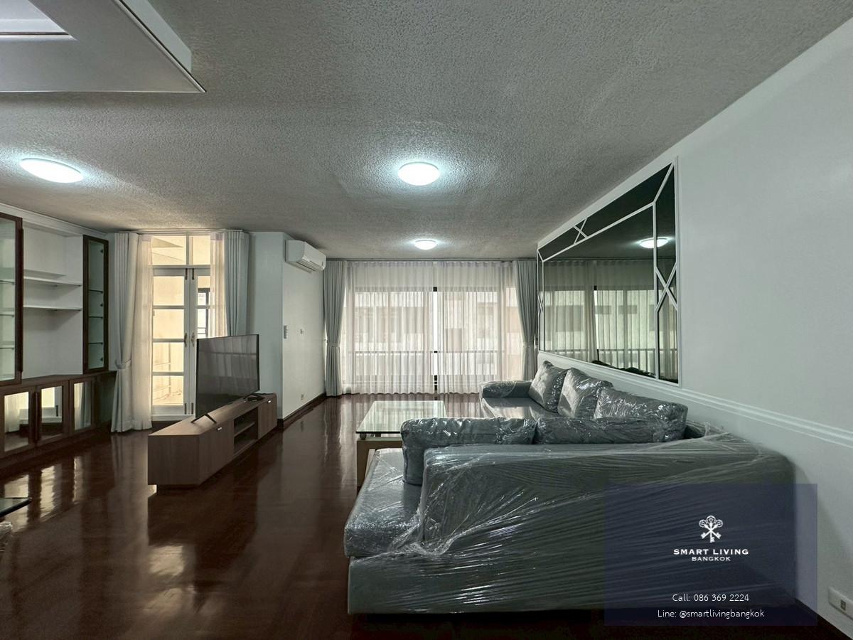 🎈Pet friendly Condo for rent in Langsuan area! 3 bedroom 3 bathroom fully furnished huge size 250 sq.m near BTS Chidlom