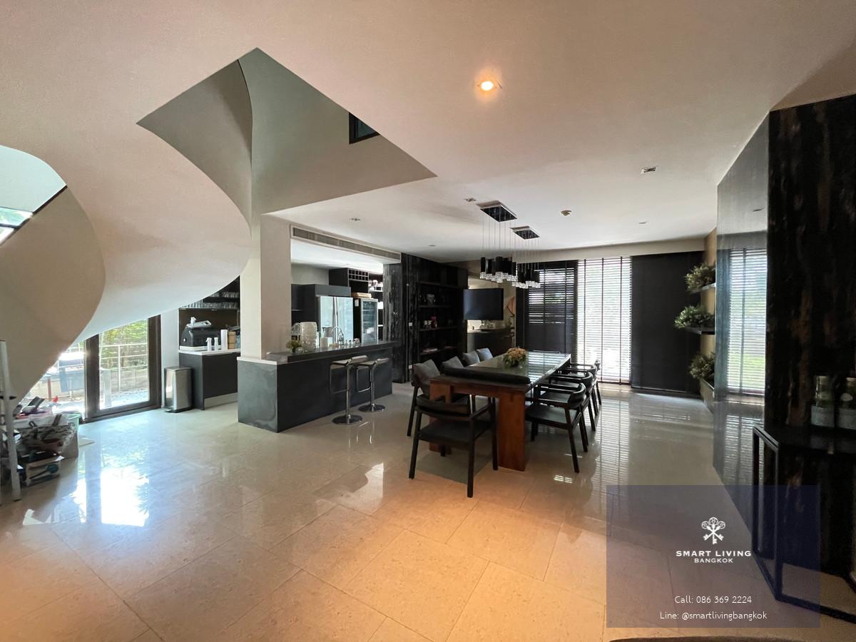 บ้านระดับ Luxury พร้อมสระว่ายน้ำและสวนส่วนตัว ในโซนสาทร – ยานนาวา พื้นที่ใช้สอยขนาดใหญ่ถึง 393 ตารางเมตร พร้อม Private Lift ให้ความเป็นส่วนตัวสูง เหมาะสำหรับผู้บริหาร ชาวต่างชาติ หรือครอบครัวที่ต้องการบ้านหรูใจกลางเมือง