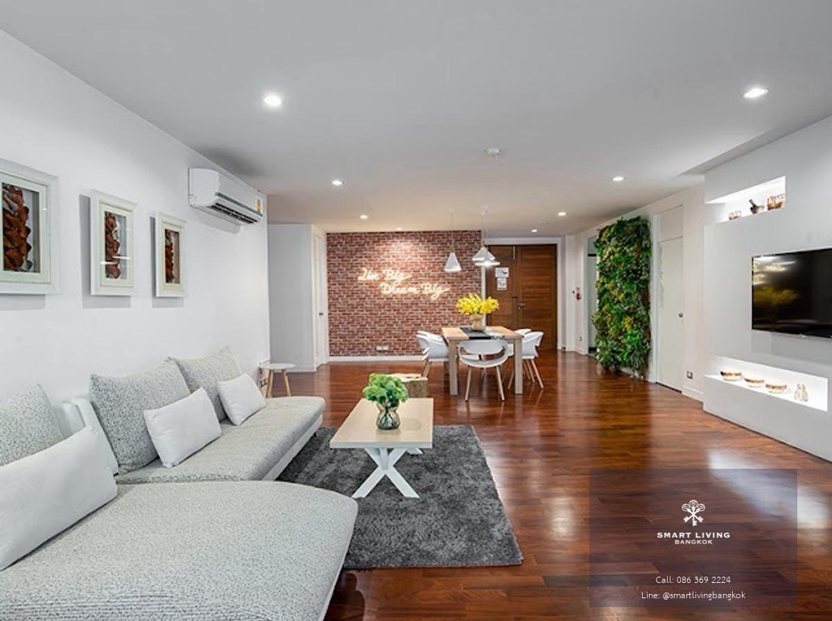 คอนโด 4 ห้องนอน ขนาดใหญ่ 300 ตร.ม. ย่านต้นสน ใกล้สวนลุมพินี และ Central Embassy