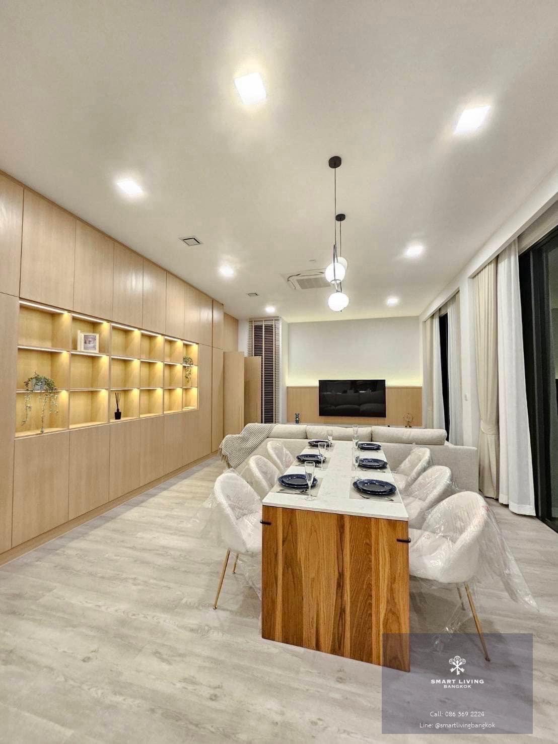 บ้านหรูพร้อมให้เช่า และ ขาย 1/10/2569 ที่ Vive กรุงเทพกรีฑา 3 ชั้น พร้อมลิฟต์ ใกล้ Wellington และ Brighton ทำเลศักยภาพ