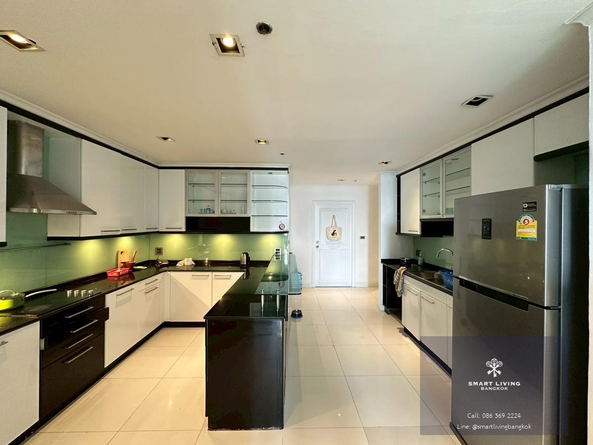 ✨ Rare Unit | คอนโดหรู 3 ห้องนอน ใจกลางสุขุมวิท เหมาะสำหรับครอบครัว