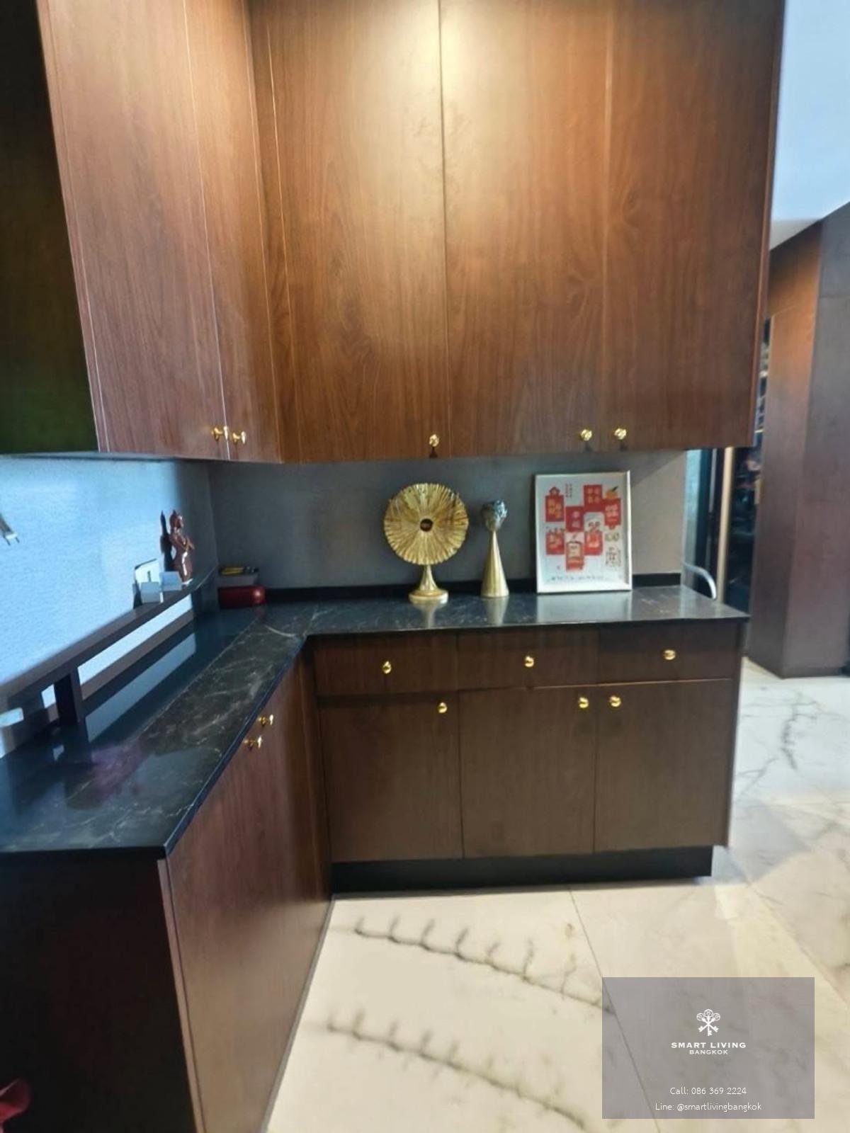 ขายคอนโด ศุภาลัย เอลีท สุรวงศ์ 2 ห้องนอน 98.74 ตร.ม ใกล้ MRT สามย่าน สีลม สาทร