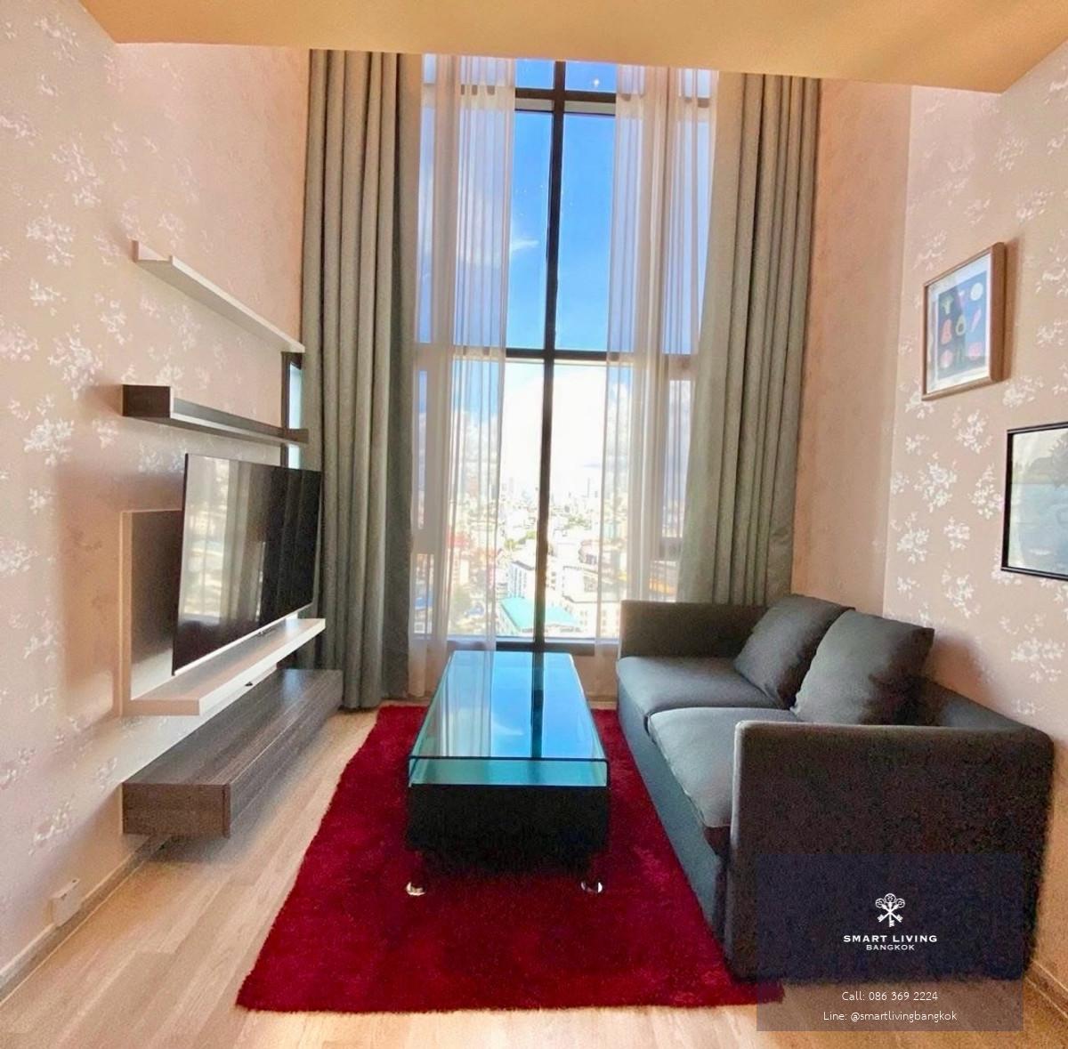 คอนโดดูเพล็กซ์ ชั้นสูง ใกล้ MRT ห้วยขวาง เหมาะลงทุนปล่อยเช่า