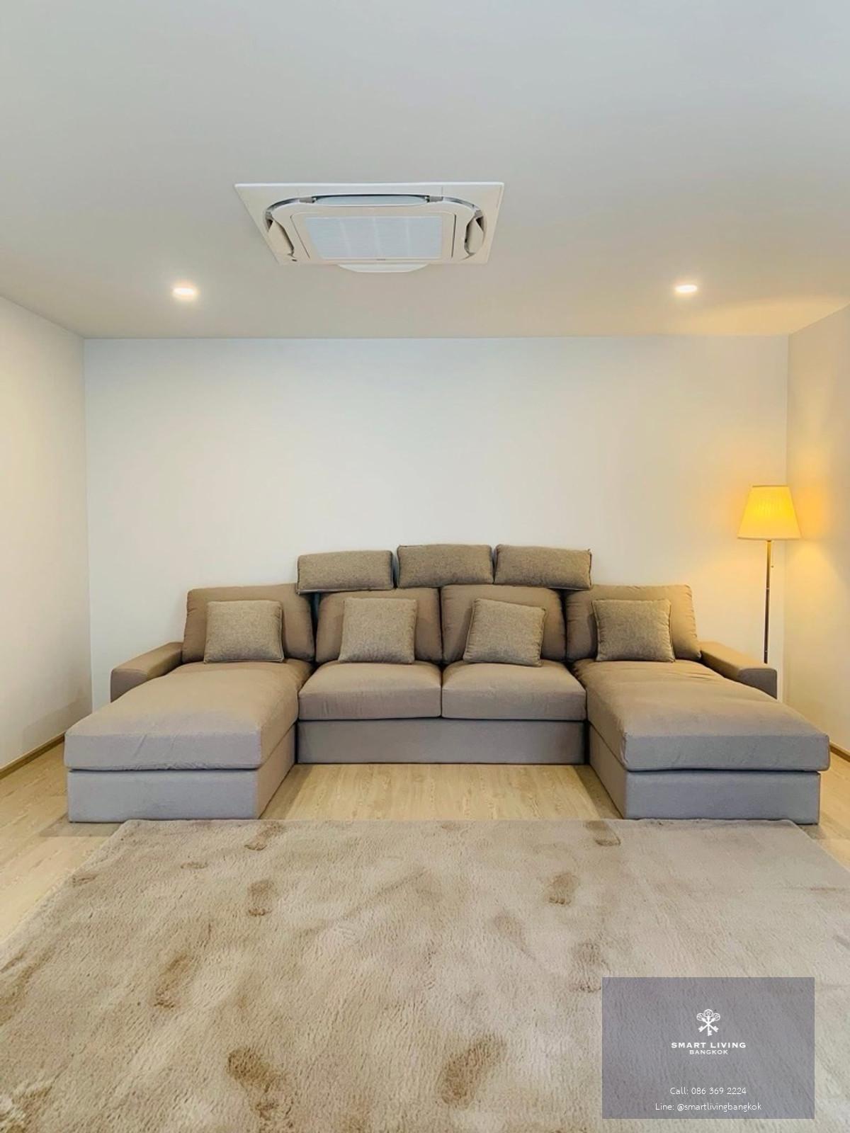 📢👇หายาก! บ้าน 3 ชั้นใหม่เอี่ยมในย่านประวัติศาสตร์ราชดำเนิน! รายล้อมไปด้วยสถานที่ราชการ สถานที่สำคัญทางวัฒนธรรม และสถานที่ท่องเที่ยวยอดนิยม