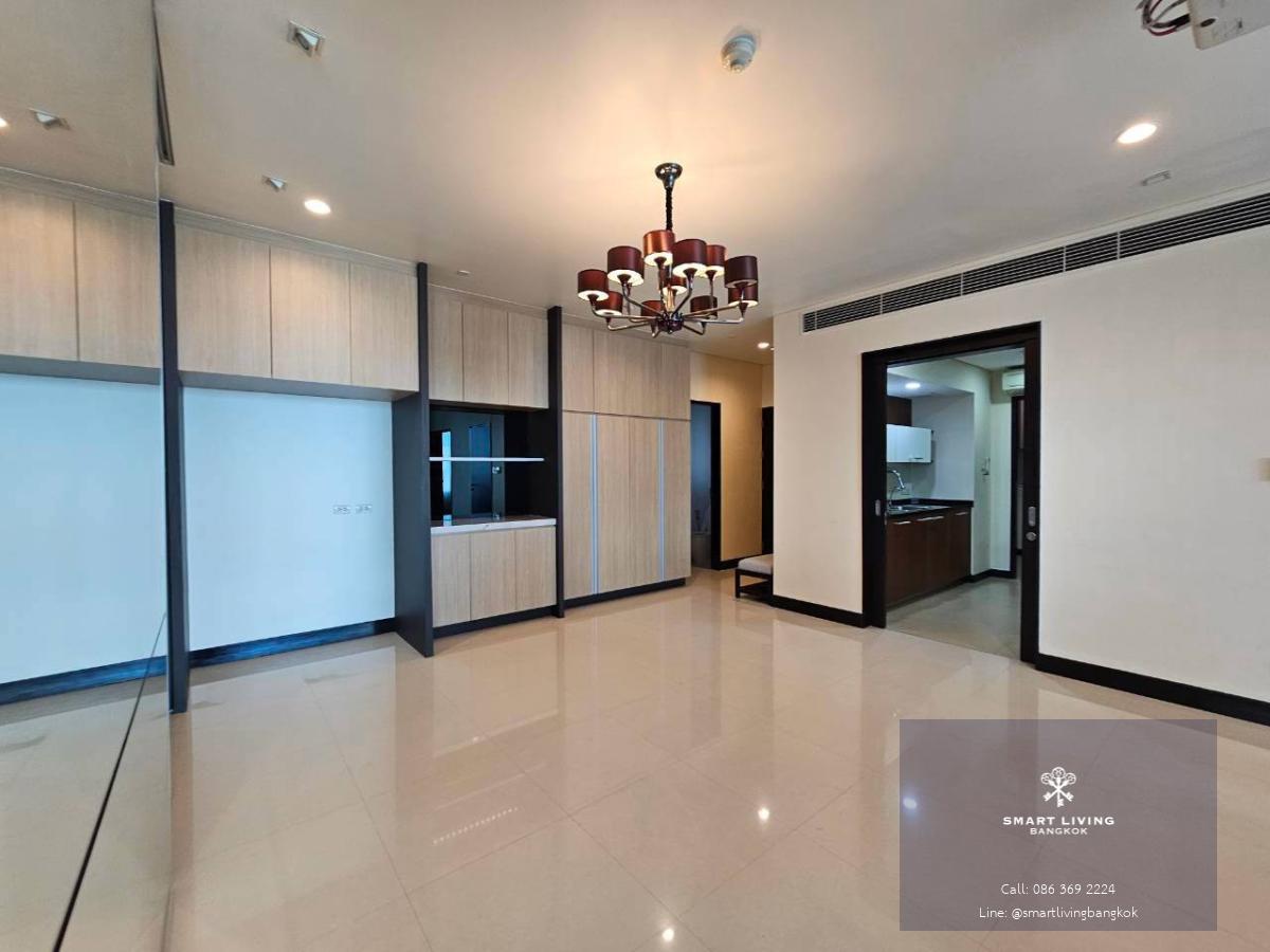 ให้เช่าคอนโดหรูชิดลม (2นอน 154ตร.ม.) ห้องมุมชั้นสูง วิวเมืองสวย สเปซกว้างขวาง มีห้องแม่บ้าน ใกล้ BTS ชิดลม