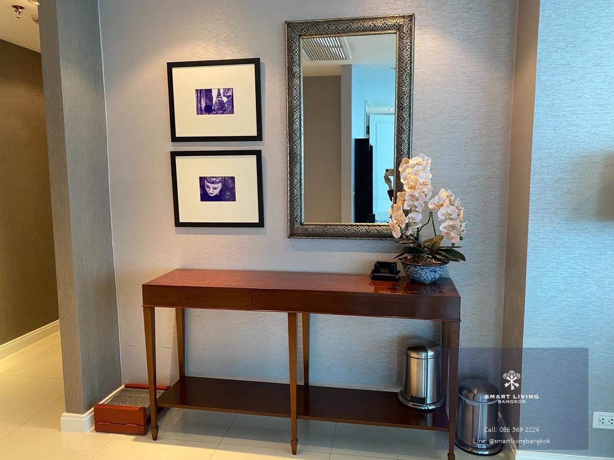 ให้เช่าคอนโดหรู Athenee Residence ย่านเพลินจิต  4 ห้องนอน พื้นที่กว้าง 215 ตร.ม. พร้อมสิ่งอำนวยความสะดวกระดับโรงแรม ใกล้ BTS เพลินจิต