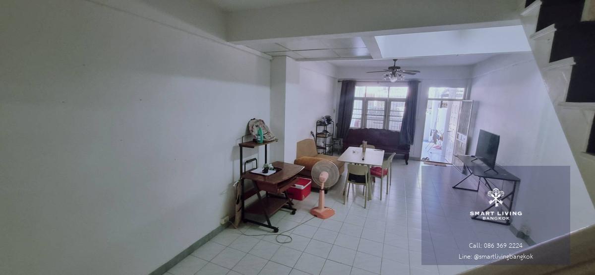 ✨ขายทาวน์เฮาส์รีโนเวท2ชั้น ทำเลดีมาก ย่านวิภาวดี 2ห้องนอน บรรยากาศเงียบสงบ เหมาะกับครอบครัว เดินทางสะดวกมาก พร้อมขาย