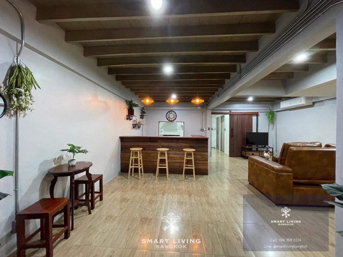 ทาวน์เฮ้าส์ให้เช่าใกล้ BTS หมอชิต เหมาะทำโฮมออฟฟิศ คาเฟ่ Airbnb หรืออยู่อาศัย