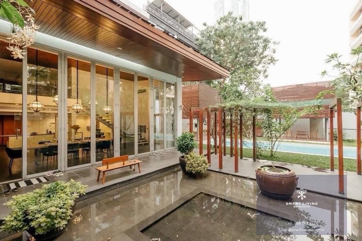 บ้านเดี่ยวหรูให้เช่าพร้อมสระว่ายน้ำส่วนตัว ใจกลาง สุขุมวิท ใกล้ BTS อโศกและ BTS พร้อมพงศ์