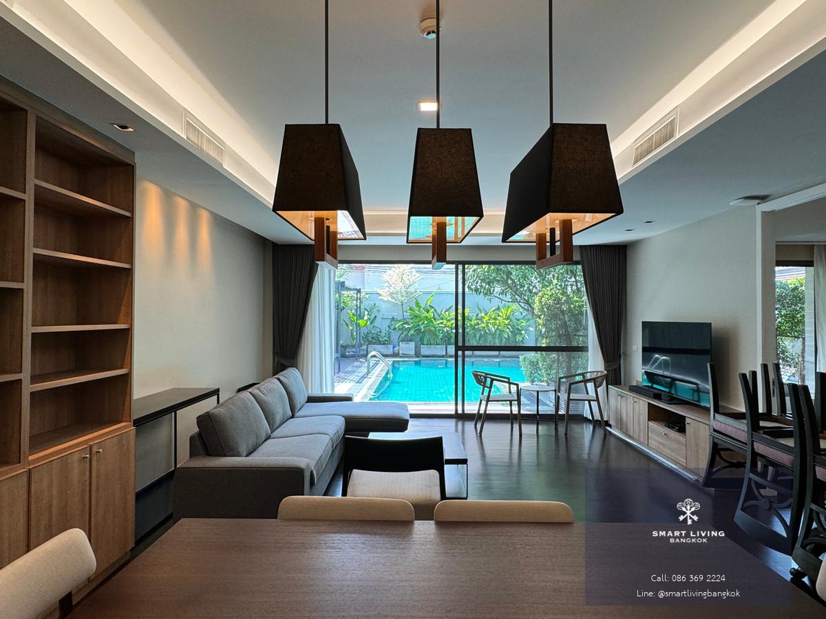 📢👇Special unit by the pool,  big living room,  near Lumpini park , Velaa community mall, ONE Bangkok , easily access to many street.