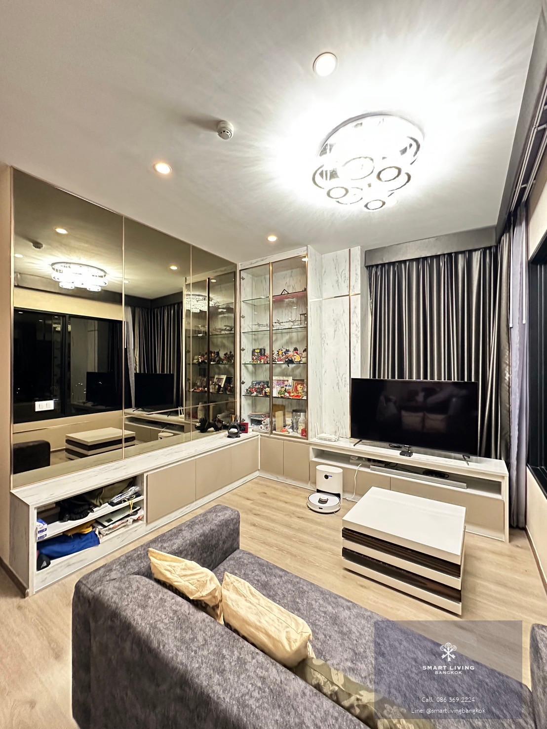 ขายคอนโดหรูชั้นบนสุด (Top Floor ) ขนาด 54.8 ตร.ม. ฟังก์ชันยืดหยุ่น 2 ห้องนอน ทำเลอ่อนนุช พร้อมระบบ Auto Parking และ Shuttle Service ส่ง BTS