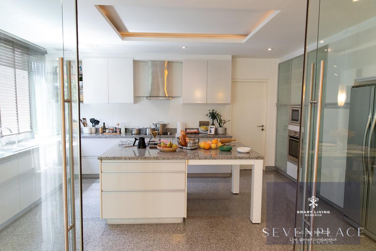 คอนโด 3 ห้องนอนให้เช่า 🐱🐶เลี้ยงสัตว์ได้ ขนาดกว้างขวาง เฟอร์นิเจอร์ครบ พร้อมเข้าอยู่ทันที ใกล้ BTS พระโขนง ค่าเช่า 97,000 บาท/เดือน