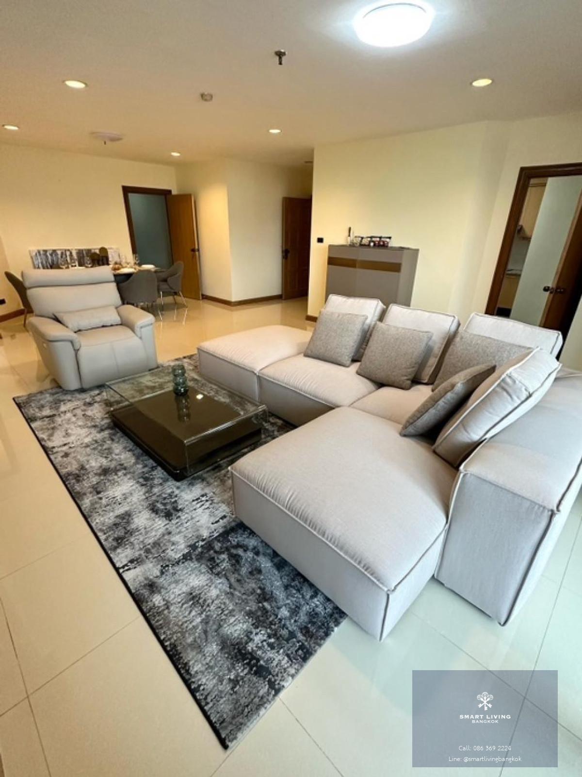 ให้เช่า/ขาย  คอนโด  Fifty fifth tower  3 ห้องนอน 170 ตร.ม. เฟอร์นิเจอร์ครบ