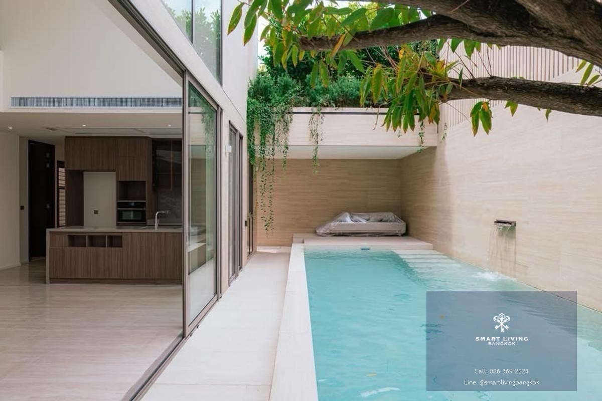 บ้านเดี่ยวลักชัวรี่ขาย ใจกลางสาทร ใกล้ทางด่วน พร้อมลิฟต์ส่วนตัวและสระว่ายน้ำ