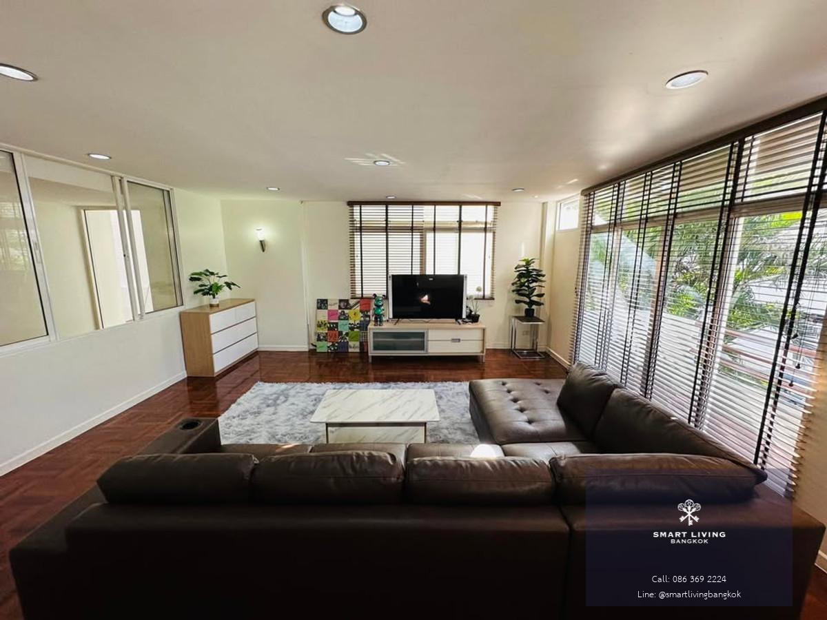 🌟 ให้เช่าทาวน์โฮมหรูใจกลางสุขุมวิท 4 ห้องนอน พื้นที่สวนข้างบ้าน เฟอร์นิเจอร์ตกแต่งครบ ใกล้ BTS พร้อมพงษ์ พร้อมอยู่