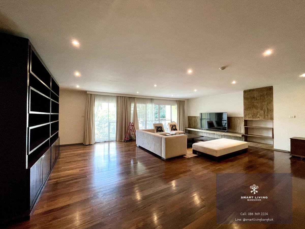 ให้เช่า คอนโด  Silver Heritage  4 ห้องนอน 350 ตร.ม.  Pet Friendly  ใกล้ BTS Thong Lo  ใกล้ EmQuartier / Emporium
