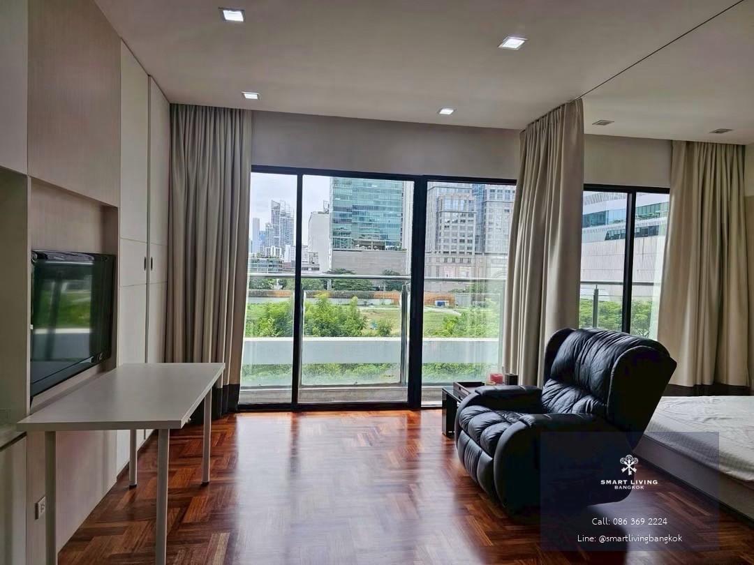 ขายคอนโด ชิดลม ใกล้ Central Chidlom และ Central Embassy ห้องขนาดใหญ่ ปรับเป็น 2 ห้องนอนได้ เดินเพียง 100 เมตรถึงสุขุมวิท
