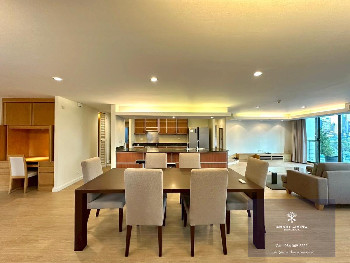 ให้เช่าคอนโด 3 ห้องนอน  224 ตร.ม. ใกล้BTS Ratchadamri MRT Silom Station  ใกล้Lumpini Park