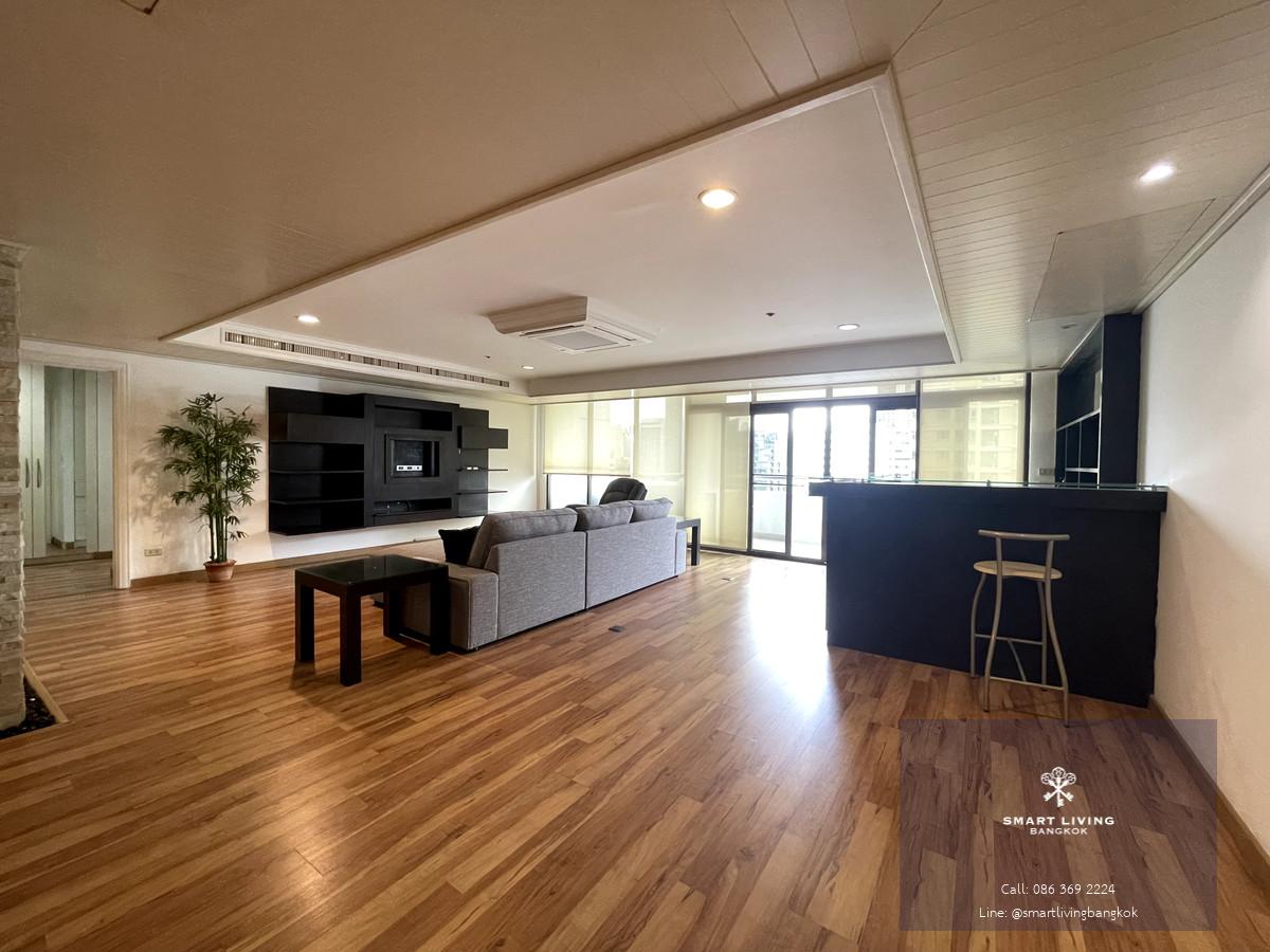 ให้เช่า คอนโด  Kallista Sukhumvit 11  3 ห้องนอน 315 ตร.ม.  big balcony