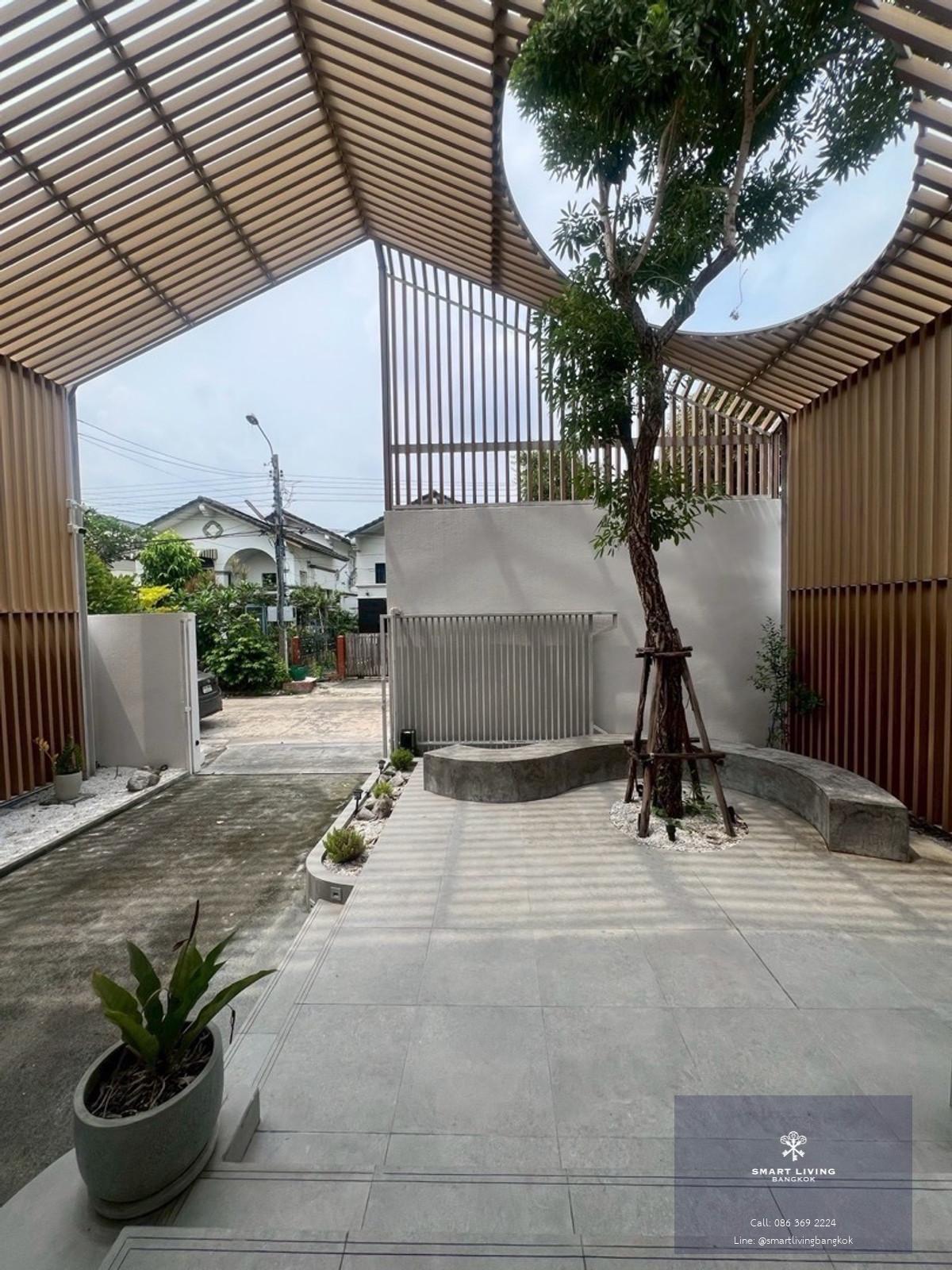 ขายบ้านเดี่ยว หมู่บ้านเมืองทองการ์เด้นท์ พัฒนาการ 65 บ้านรีโนเวทใหม่ 50 ตร.วา พื้นที่ใช้สอย 250 ตร.ม.