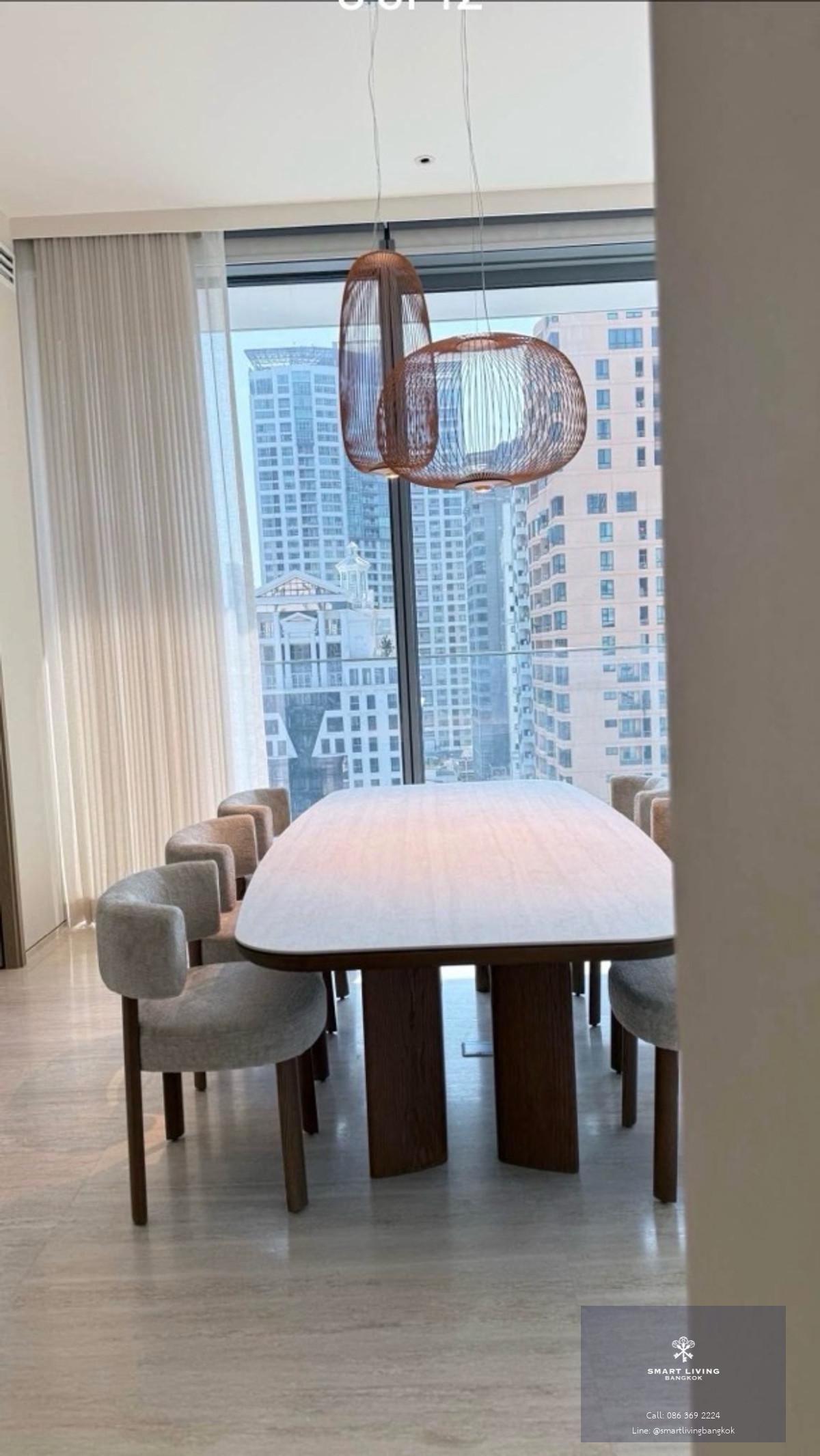 Scope Langsuan ให้เช่าคอนโดชั้นสูง 2 ห้องนอน 3 ห้องน้ำ ครัวปิด เฟอร์ครบ ใกล้ BTS ชิดลม