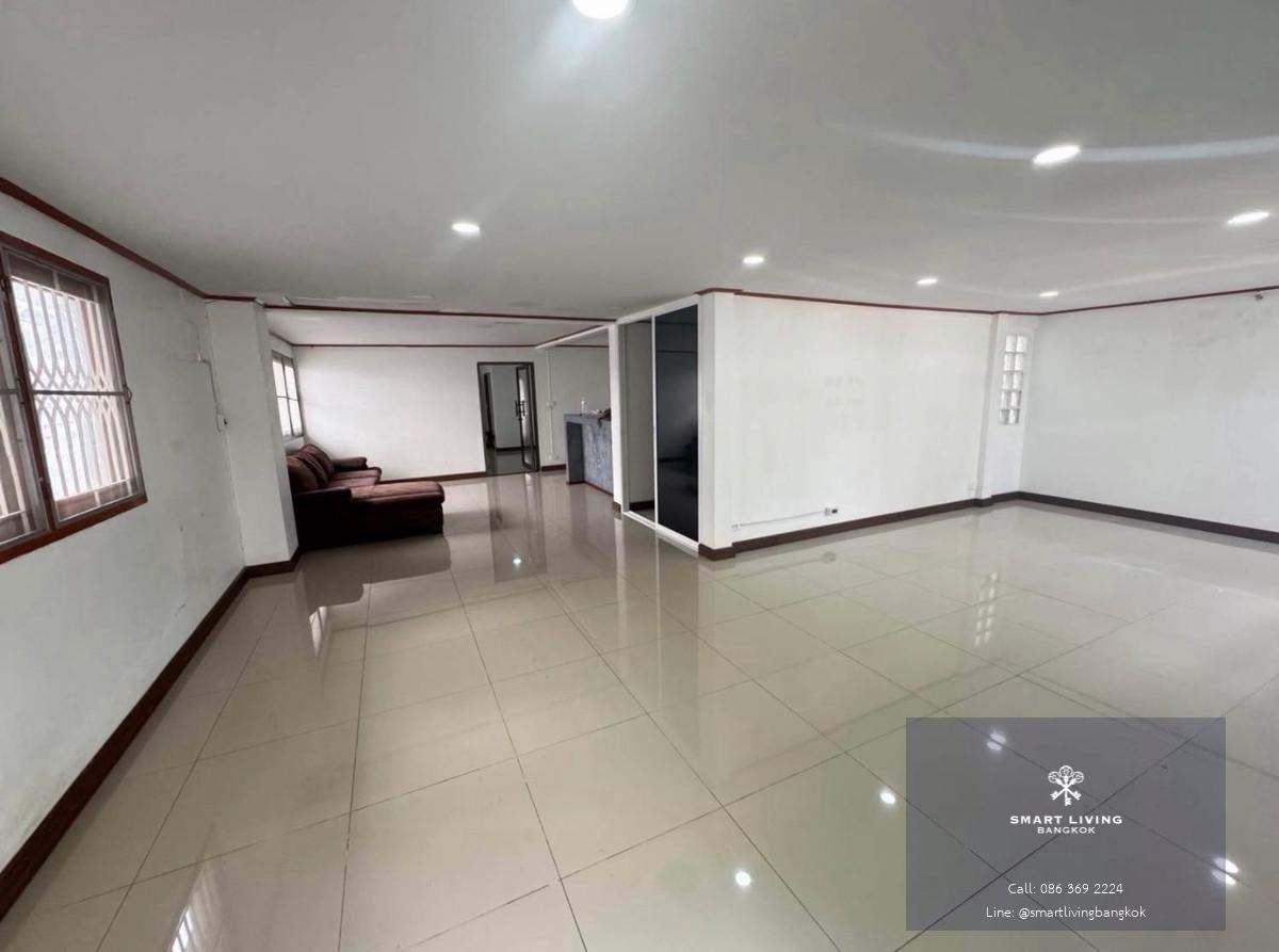 ขายบ้านเดี่ยว พัฒนาการ 53 ใกล้แอร์พอร์ตลิงก์หัวหมาก 5 ห้องนอน ขนาด 90 ตร.ว ฟังก์ชันครบ เหมาะอยู่อาศัยจริงในทำเลศักยภาพ