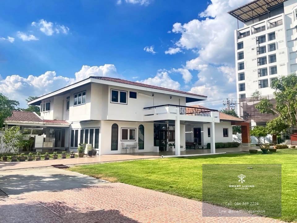 บ้านให้เช่าบนสุขุมวิท ที่ดินขนาดใหญ่ ใกล้ BTS อุดมสุข เหมาะสำหรับสำนักงาน คลินิก และธุรกิจด้านสุขภาพ