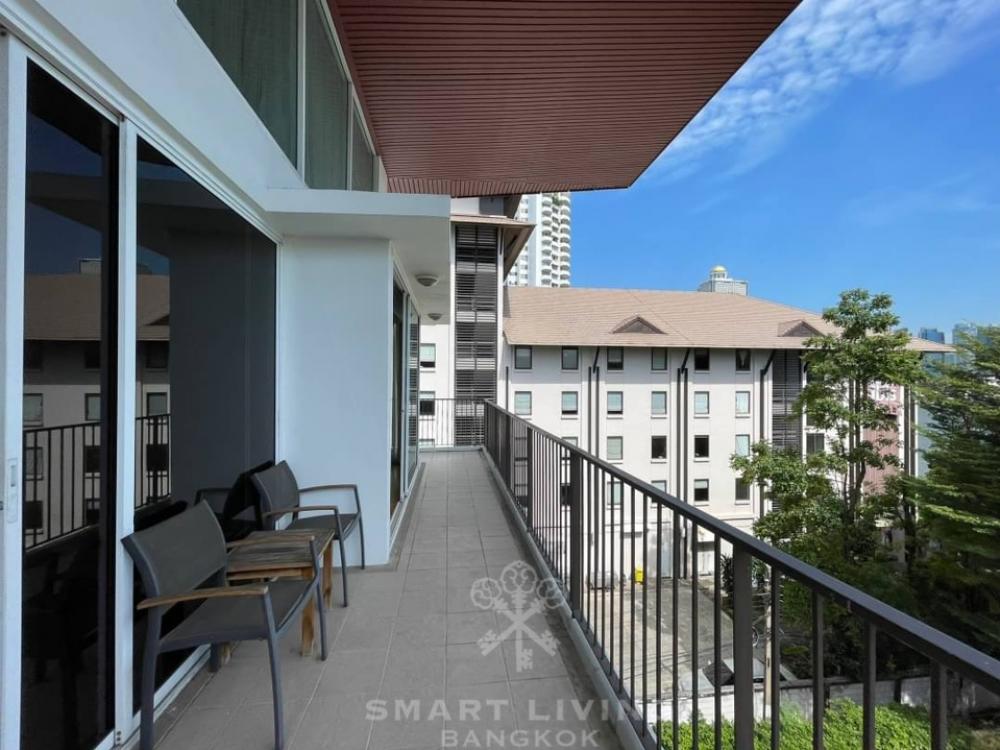 Penthouse at THE FINE AT RIVER spectacular view to river on the highest floor near Icon Siam
